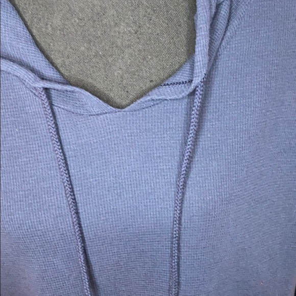 Gap hooded long sleeve top - Picture 2 of 6